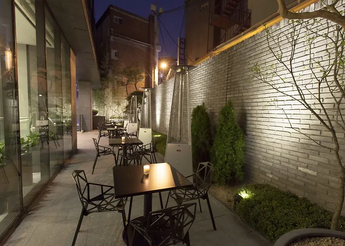 Hop Myeongdong 酒店 3*