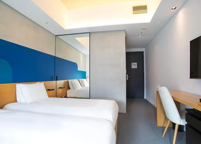 Hop Myeongdong 酒店 3*